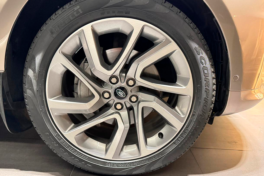 Range Rover Sport P360 Autobiography